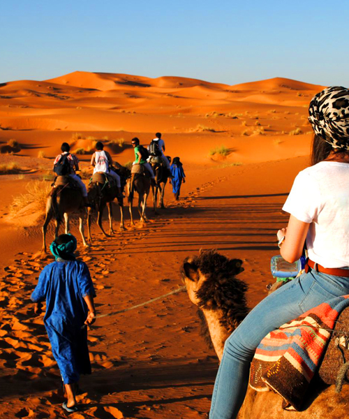 Dunas de Erg Chebbi: Safari en el Desierto de Marruecos y Tours 4x4 en el Sahara